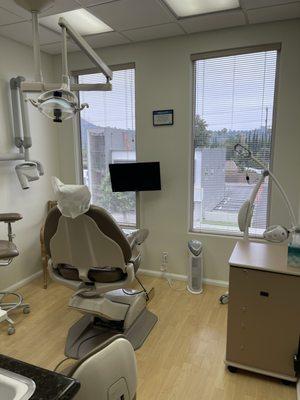 Lakeside Dentistry - Burbank