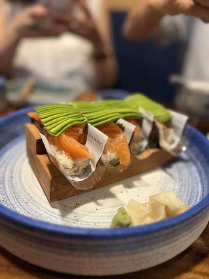 Salmon avocado handrolls