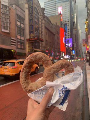 Cinnamon Sugar Pretzel