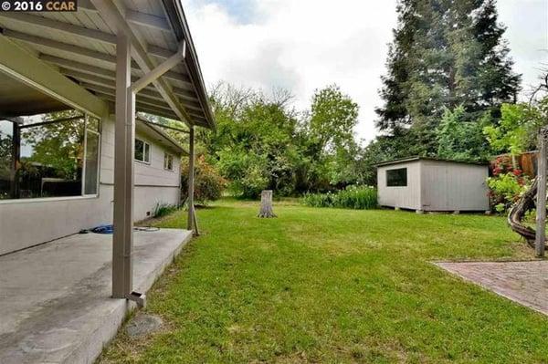 Just sold one of the largest lots in Pleasant Hill http://snip.ly/zh1hz Happy to be a part of it.