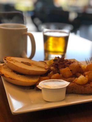 Average complimentary breakfast from ground floor breakfast buffet