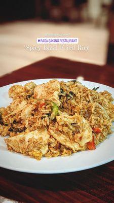 Spicy Basil Fried Rice @aka.thefoodguide