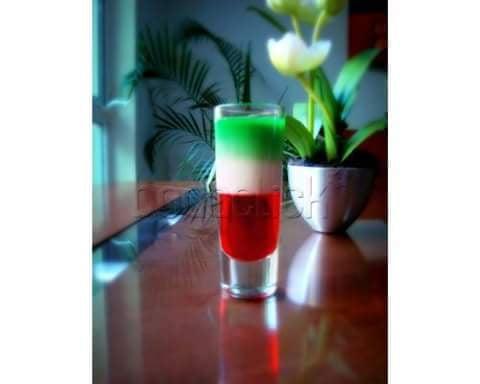 Coctel Mexican flag shot