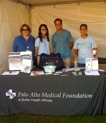 Dr. Sinha and PAMF staff at a community health fair