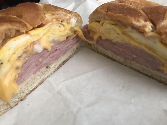 Ham egg & cheese roll