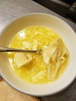 Wonton egg drop soup