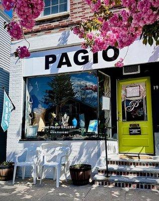 Pagio Gallery Exterior.