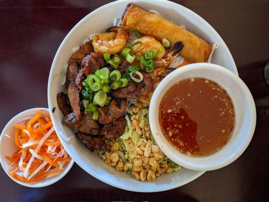 Grilled pork, shrimp and egg rolls vermicelli bowl