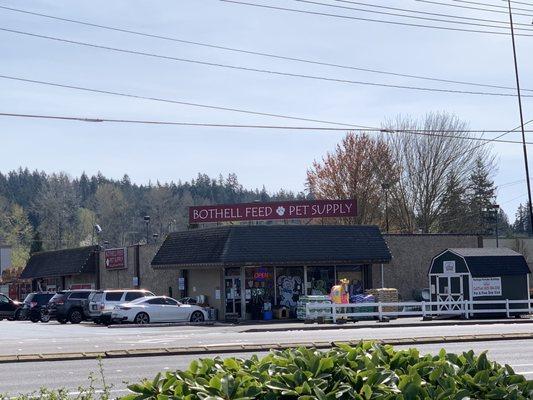 Sign facing Bothell Everett Highway.