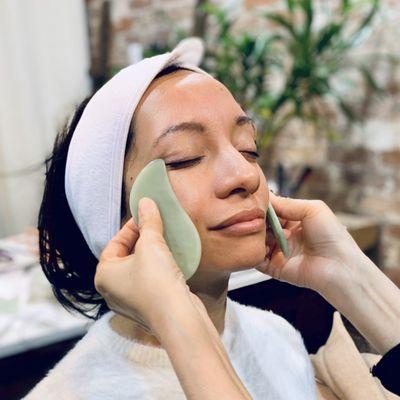 Gua Sha Workshop: Learn Ancient Chinese Natural Face Lift Techniques (As seen in Vogue)