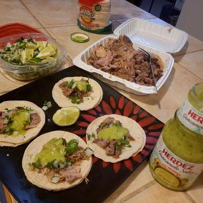 The best Carnistas and lengua tacos ive had for a very long time they have a food station where u can get cooked taco meats by LB ,