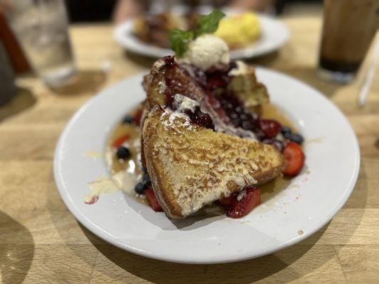 Crème brûlée French toast