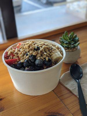 Acai bowl