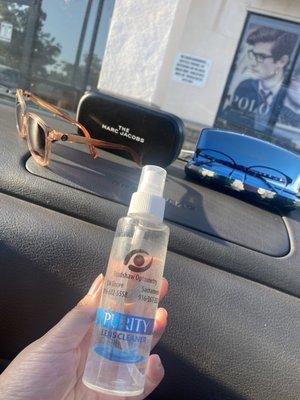 Free lens spray when checking in