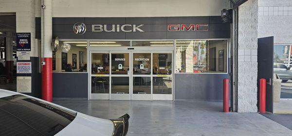 Simpson Buick GMC of Buena Park