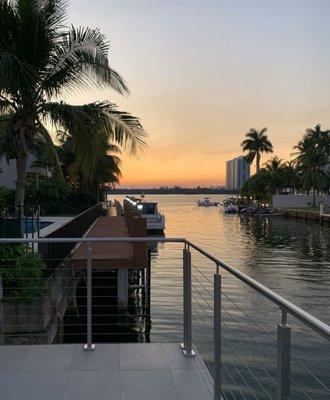 Long dock for the yacht and enjoyment of luxury life!