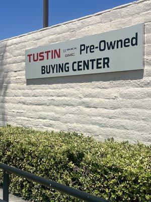 Tustin Buick GMC