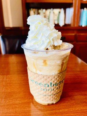 White chocolate with caramel blended coffee