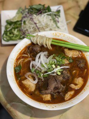 P16. Spicy Hue Style Noodle Soup/ Bun Bo Hue - IG: @nelson_eats