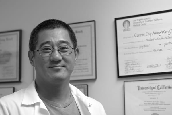 Dr. Yi