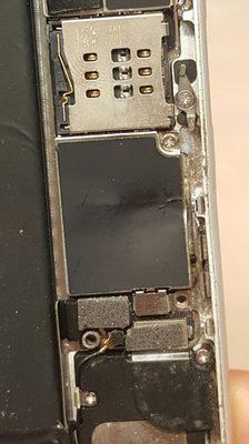 Iphone 6 survived the gun shot