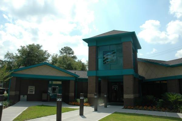 Curbside View of FCU's Lake City Branch