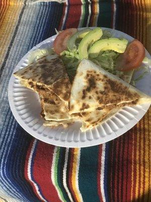 *Quesadilla of beef *Quesadilla de asada