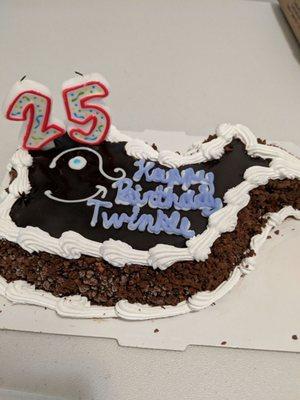 My co-workers bought me Fudgy the Whale for my bday. Love this cake. And they give you a cup of crunchy on the side.