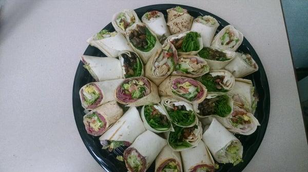 Assorted of wraps plater