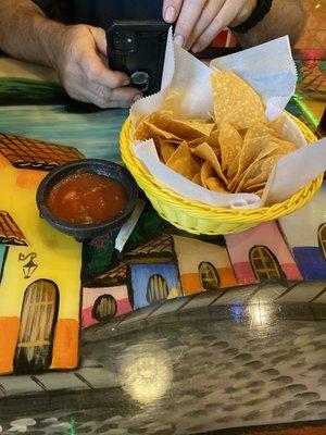 Chips and salsa, the salsa has a kick