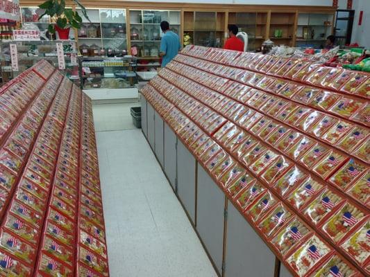 Rows of Pre-packaged Ginseng