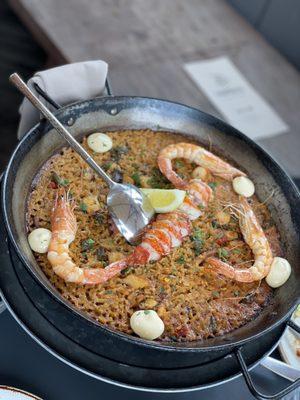 Maine lobster paella