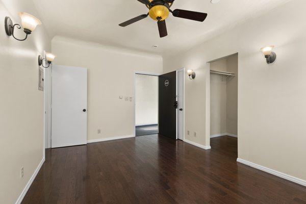 Interior bedroom