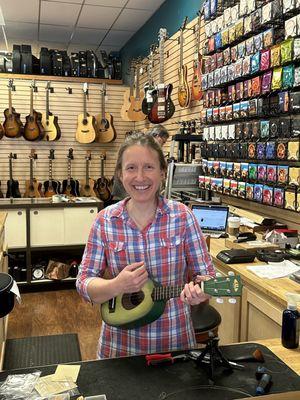 Molly at The Strum Shop with my guacalele!