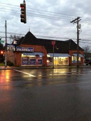 Lincoln Pharmacy