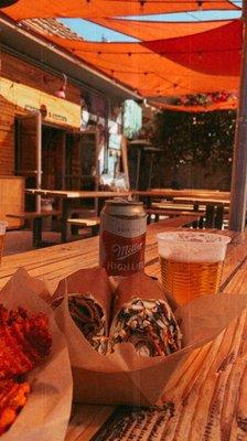 Berliner Doner Wrap  Miller High Life