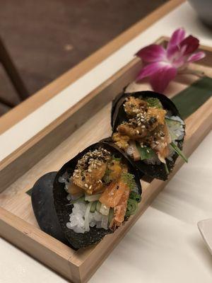 IG: eatswithnc Hand rolls w/ Uni