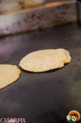 Hang make tortillas  resien exchesitas yummy