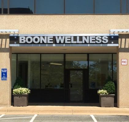 Boone Wellness off Boone Blvd, in Vienna, VA
 Providing chiropractic care for back pain, running injuries and pregnancy chiropractic care