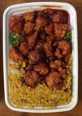 General Tso's Combo. Served with pork fried rice, egg roll and fortune cookie.  $7.85   Take-Out.