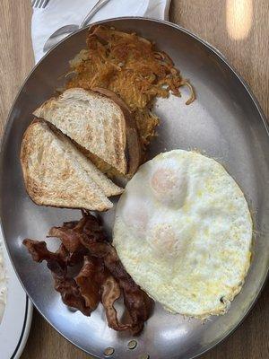 Eggs, hash brown,bacon and sourdough toast