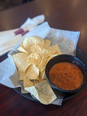 Complementary sauce and chips