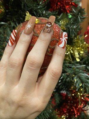 Holiday nails