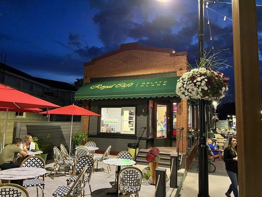 Main entrance and outdoor seating