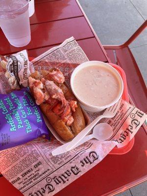 Boss lobster roll and clam chowder!