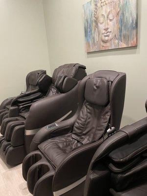 Relaxation room... the compression chair is all that