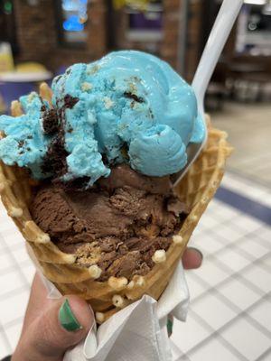 Check-in at Kelly's through Yelp and get this for only $4 - two scoop waffle cone. I had Cookie Monster and the Good Stuff