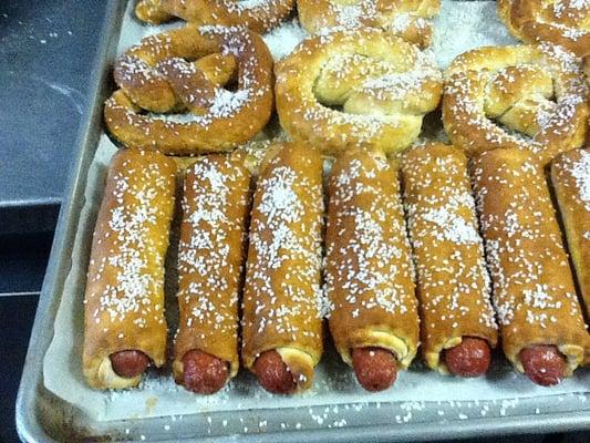 gluten free pretzels dogs