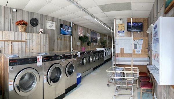 Vicente Laundromat