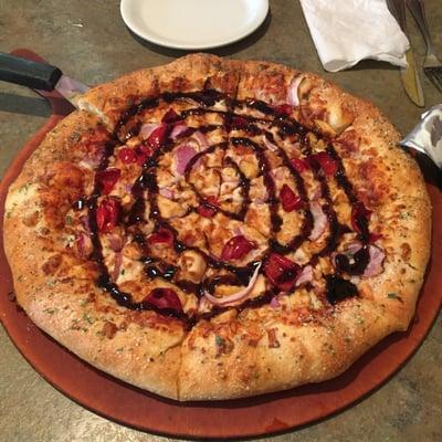 Yummy customized stuff crusted pizza with balsamic drizzle...love their vamped up menu